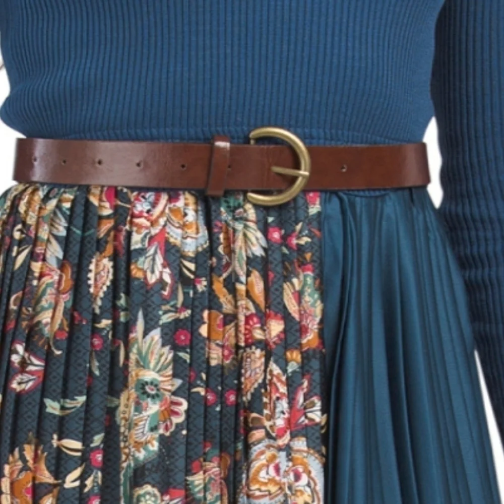 𝅺Dalia Macphee Jewel Neck Sweater Dress with Paisley Pleated Skirt
